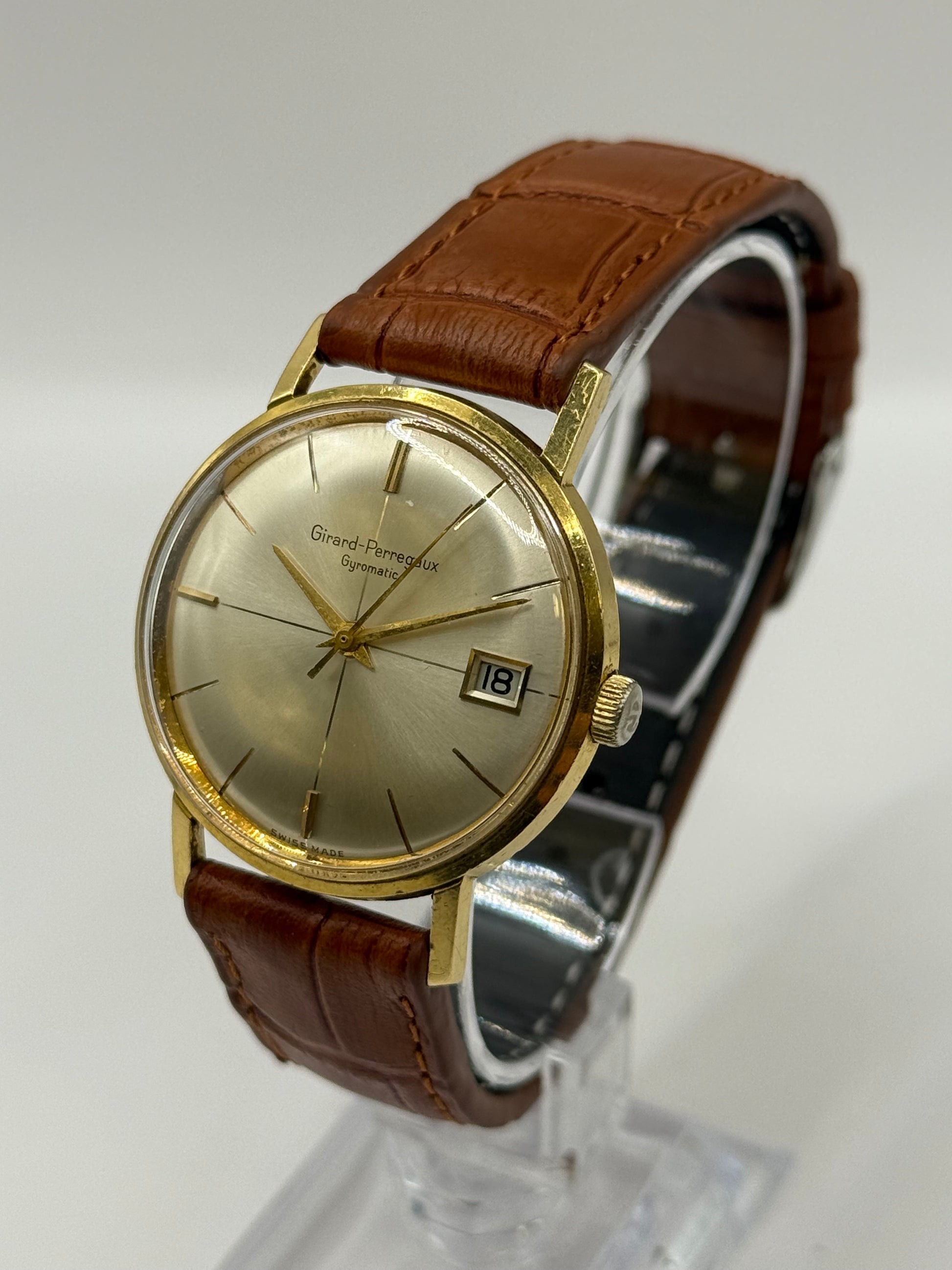 Girard Perregaux Gyromatic 35mm montre de luxe vue 2