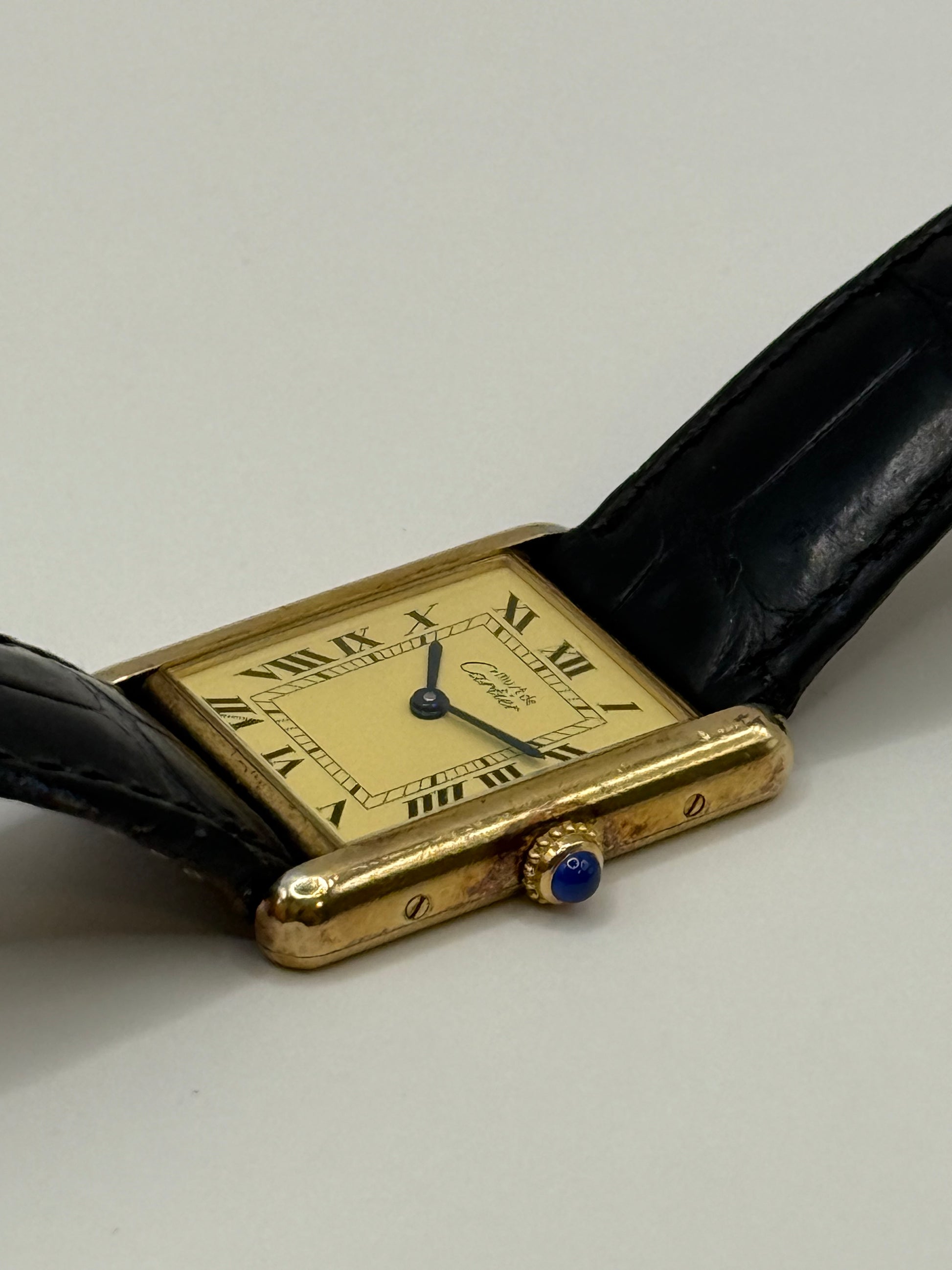 Cartier Tank Must 1985 montre de luxe vue 3
