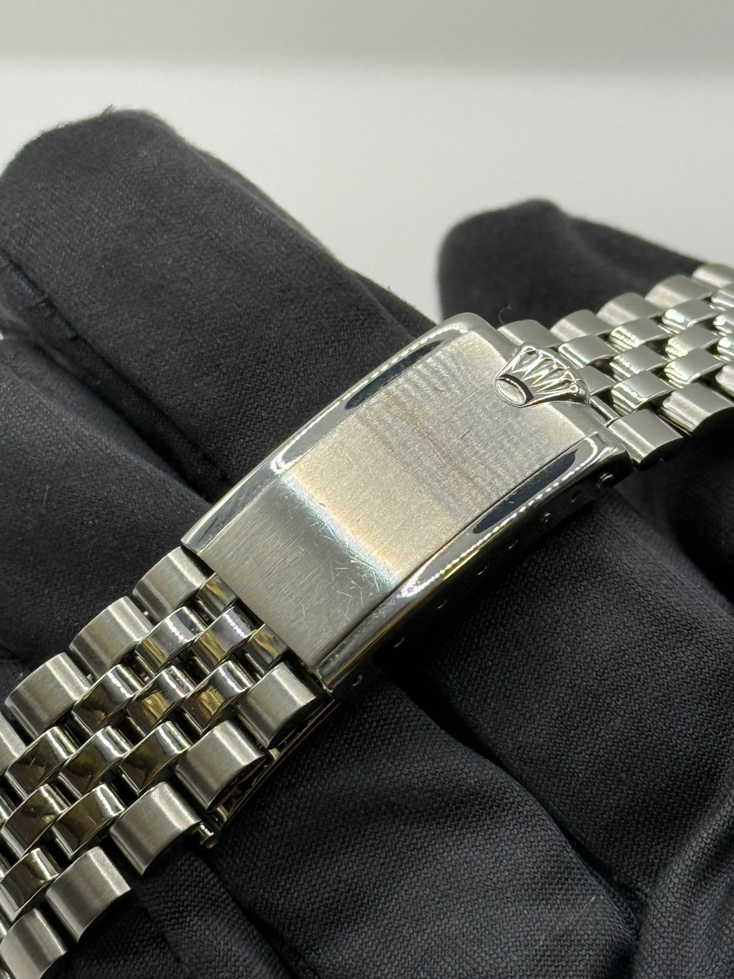 Rolex Oysterdate 6694/0 1964 34mm montre de luxe vue 4