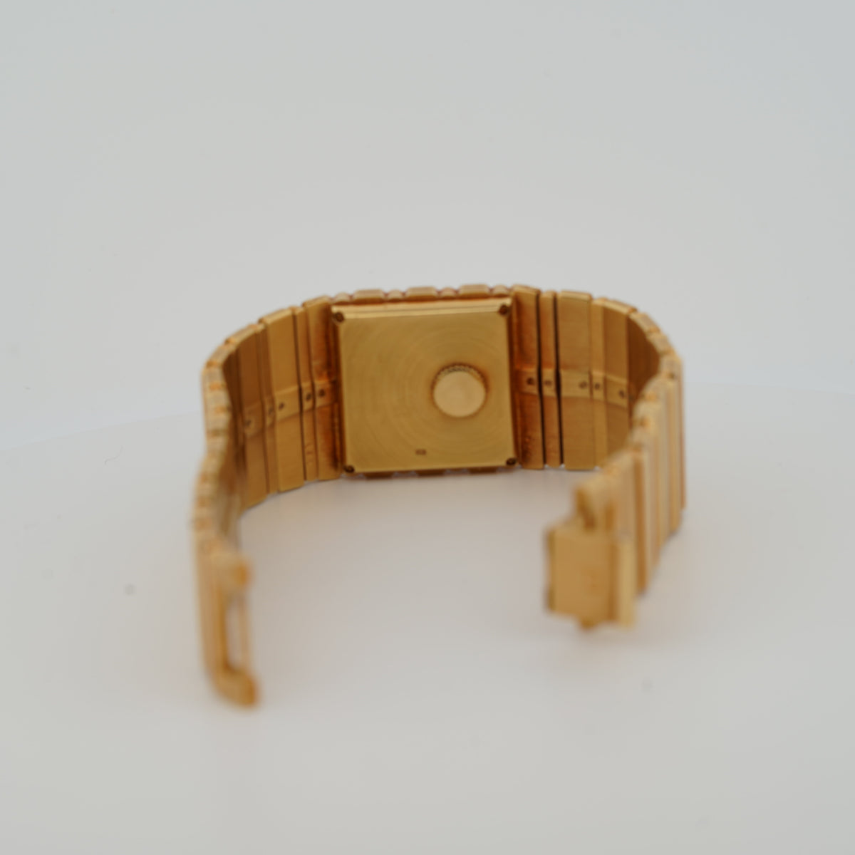 Piaget Polo tout en or jaune 18k 7131 montre de luxe vue 6