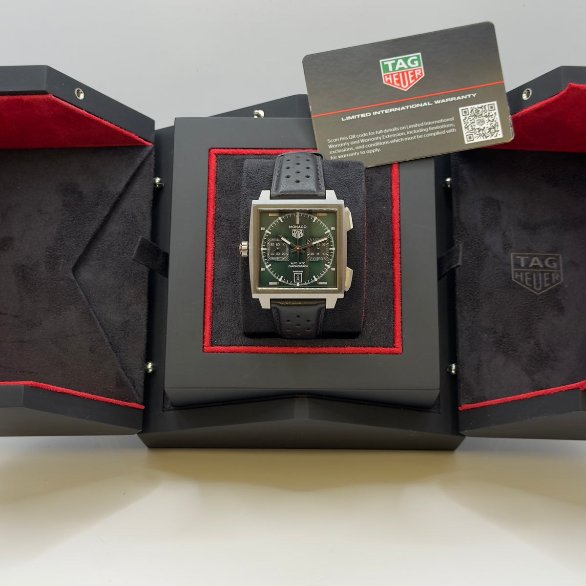 Tag Heuer Monaco  cdw2180.fc8360 2026 39mm montre de luxe vue 4