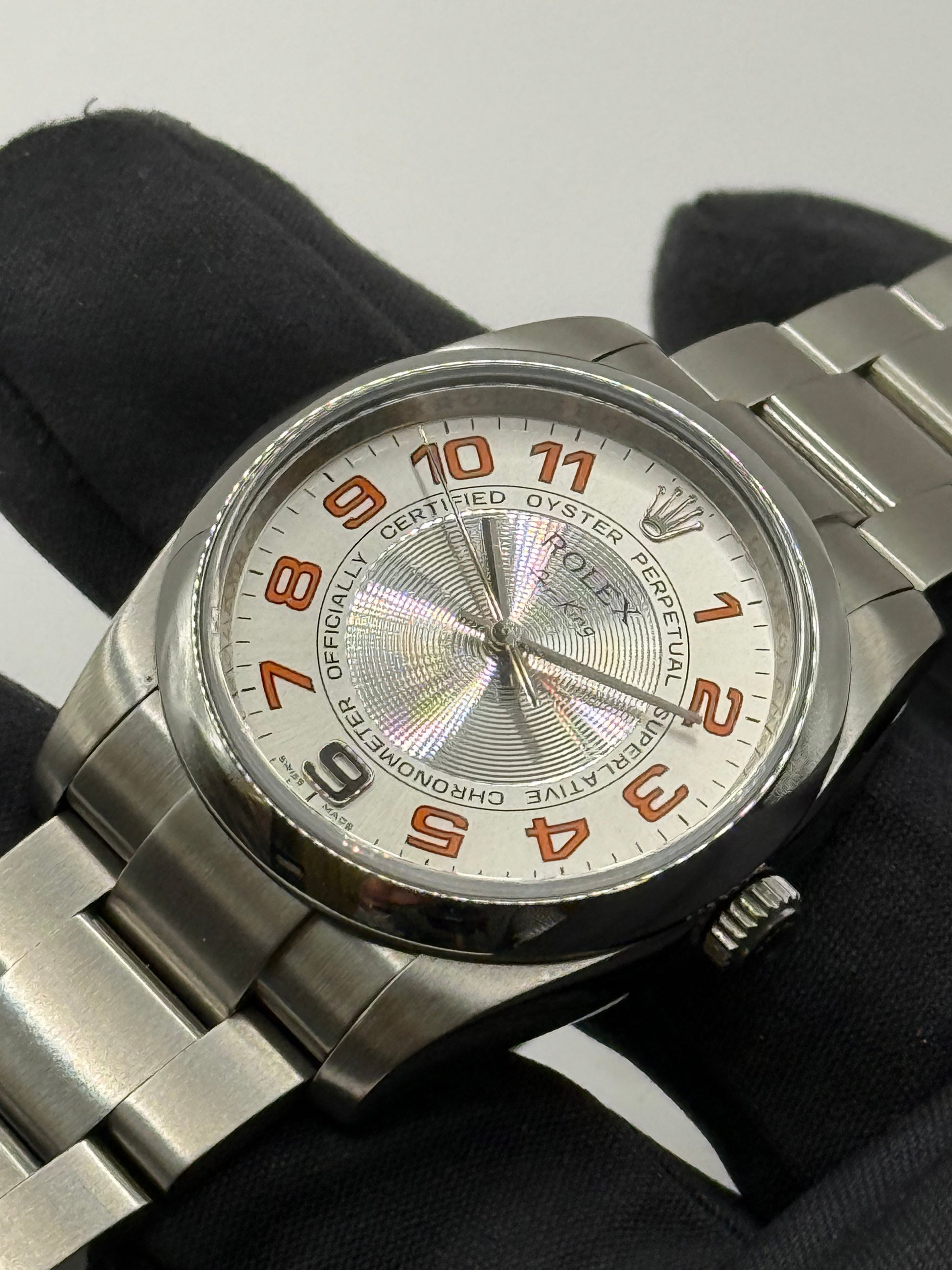 Rolex Air-King 114200 2008 34mm montre de luxe vue 3