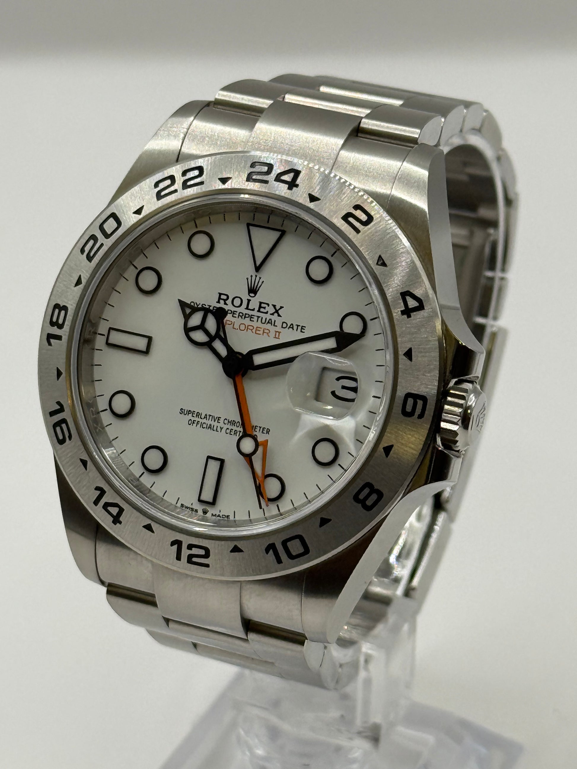 Rolex Explorer 2 226570 2023 40mm montre de luxe vue 2