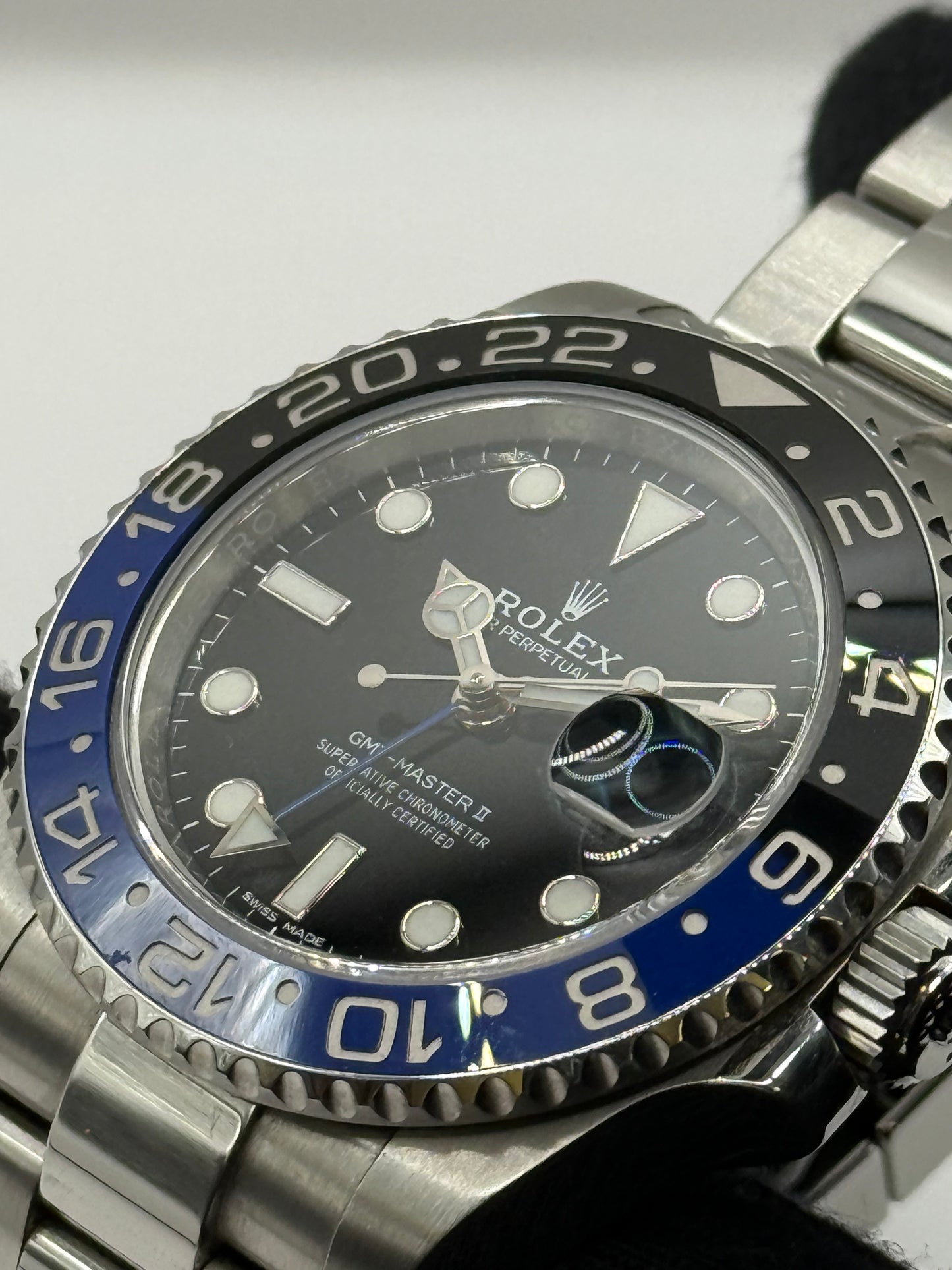 Rolex GMT Master 2 116710BLNR 2017 40mm montre de luxe vue 4