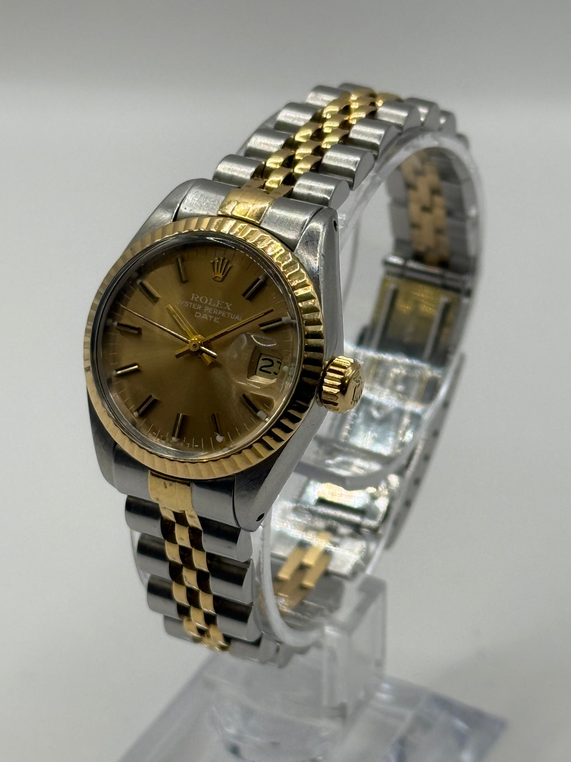 Rolex Lady Datejust 69173 1990 26mm montre de luxe vue 2