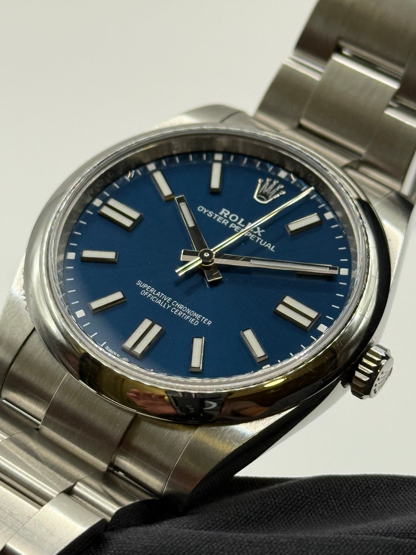 Rolex Oyster Perpetual  124300 2020 41mm montre de luxe vue 4