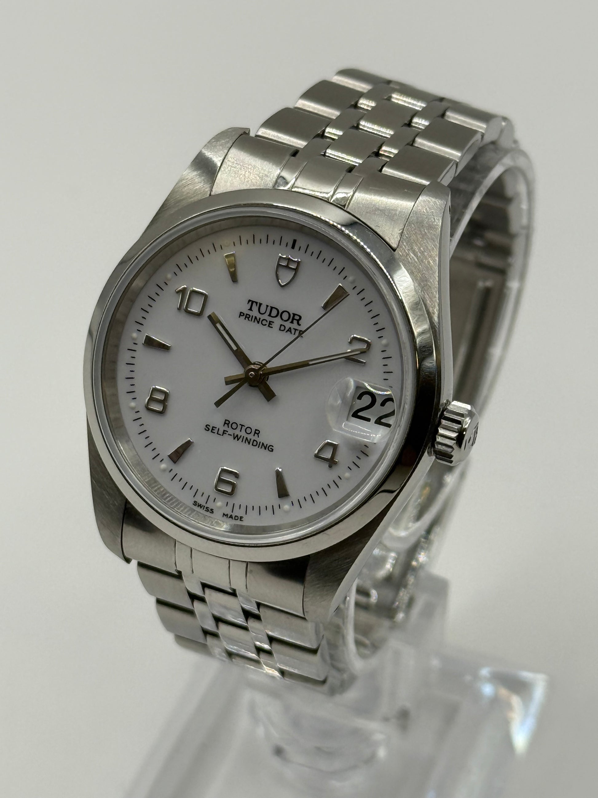 Tudor prince  72000 2006 31mm montre de luxe vue 2